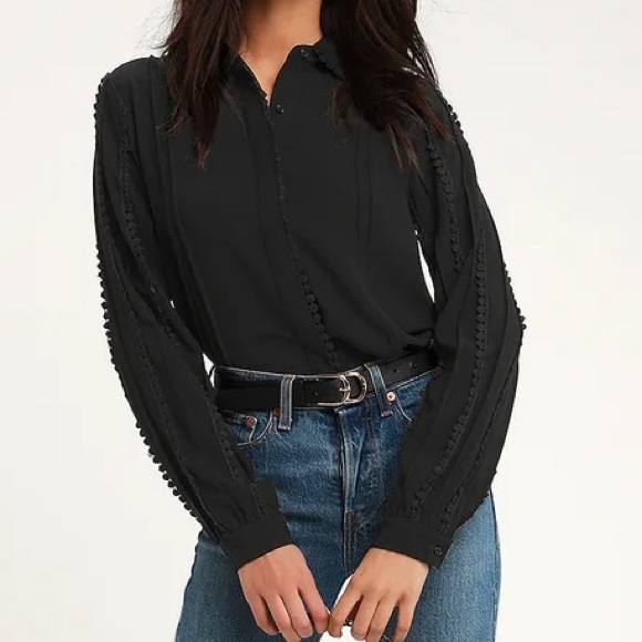 Lulu’s On A Whimsy Black Button Up Top Sz XS - Picture 2 of 7